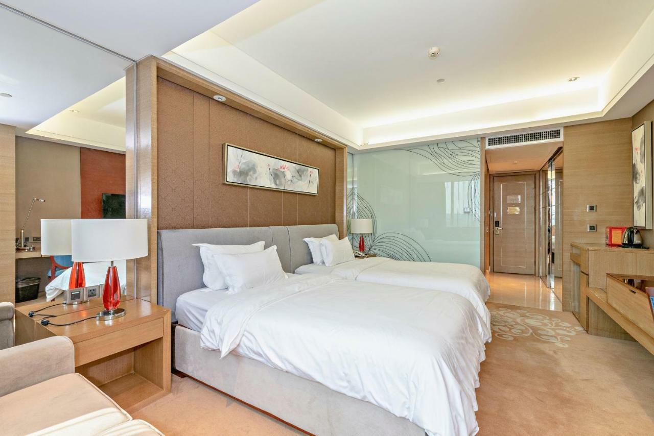 Guangzhou New Century Hotel מראה חיצוני תמונה